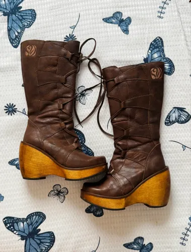 Bota Vintage anos 90/2000 Original