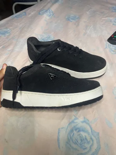 Vendo sapato viamarte *nunca usado*