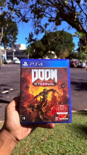 Doom Eternal Standard Edition PlayStation 4 Físico