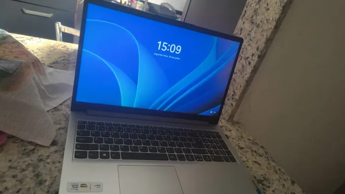 Notebook Intel i3 Seminovo