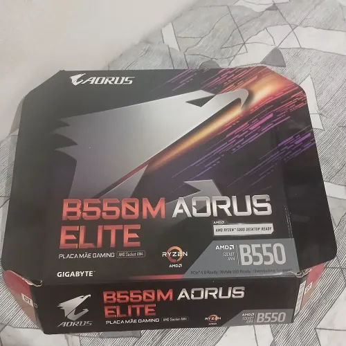 Placa mãe B550m aorus Elite am4
