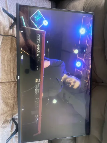 Tv TCL 32 polegadas smart borda infinita 