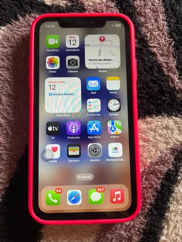 iPhone XR
