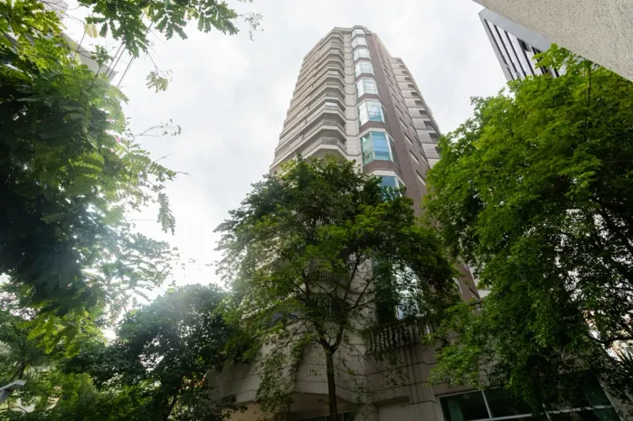 Apartamento para venda em Vila Olímpia com 3 quartos, sendo 2 suítes, 133m²
