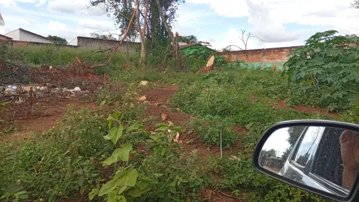 Lote 412 m2 Laguna Parque Trindade
