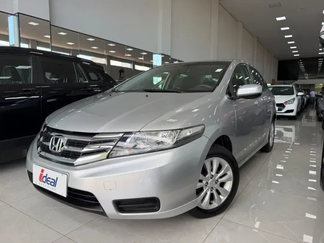 Honda City Sedan LX 1.5 Flex 16V 4P Aut. 2013