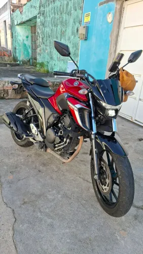Vendo Fz 25 24/24 ESTADO DE 0
