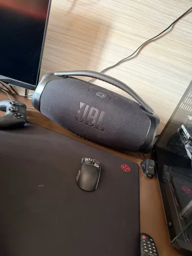 Jbl boombox 3, pouco uso