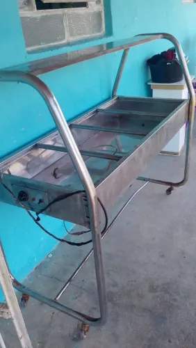 Buffet self service 8 cubas