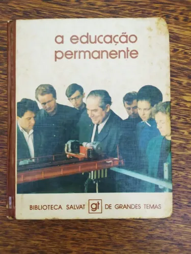 Livro A Educação Permanente de Octavio Fullat