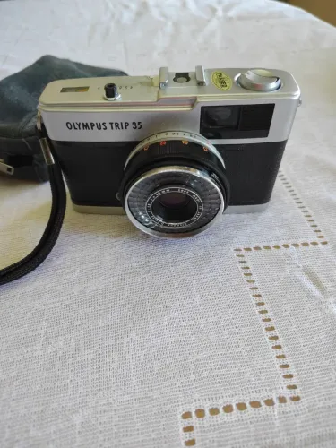 Olympus trip 35