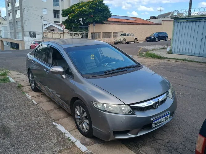 Honda Civic Sed. Lxl/ LXL SE 1.8 Flex 16V Aut. 2011
