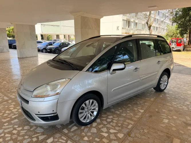 Citroen C4 Picasso Grand 2.0 16V 143cv AUT 2009