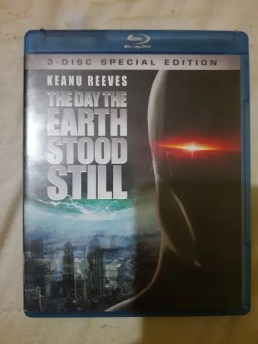 Blu ray Importado O Dia em Que a terra parou 2008 + versão original de 1951 edição triplo