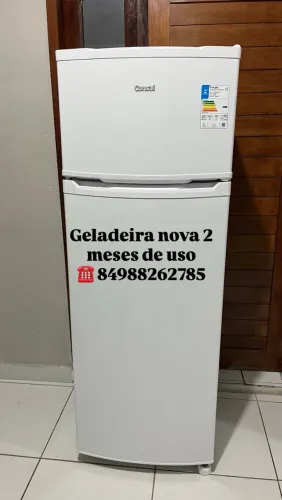 Geladeira nova 2 meses de uso sem detalhes