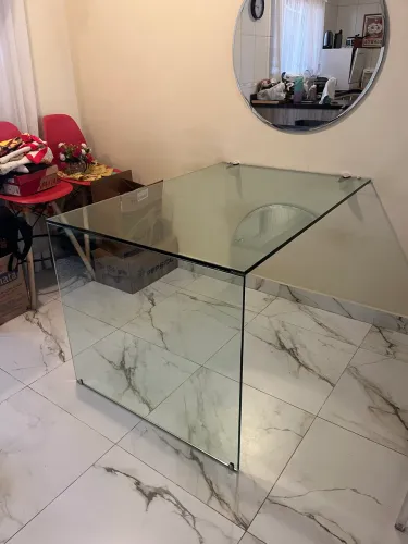 Mesa toda em vidro 15 mm, 1,30 x 0,90 m