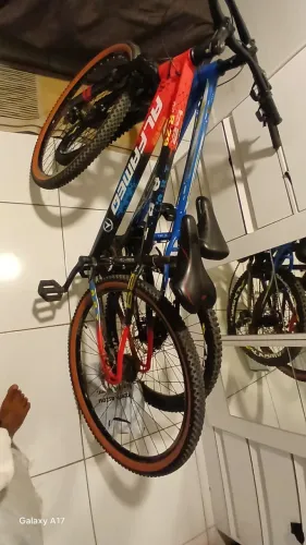 Bicicletas aro 26(ECOS) e aro 29(Alafamec)