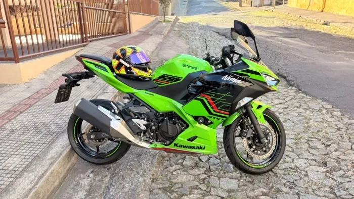 Kawasaki Ninja 400 IMPECÁVEL