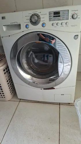 MÁQUINA DE LAVAR LG 8.5KILOS