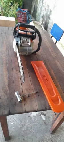 Vendo motosserra stihl 182 original com nota fiscal