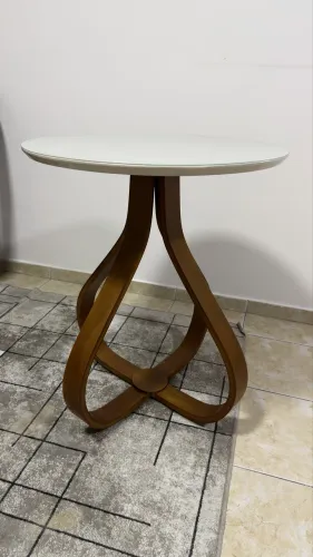Mesa de canto