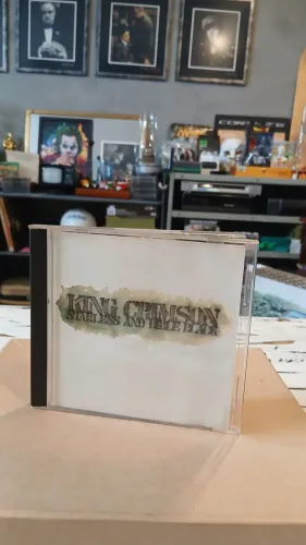 CD King Crimson álbum Starless and Bible Black