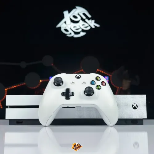 Xbox One S | SEMINOVO com GARANTIA | Parcelamos no Cartão, SEM JUROS via OLXPAY | Enviamos
