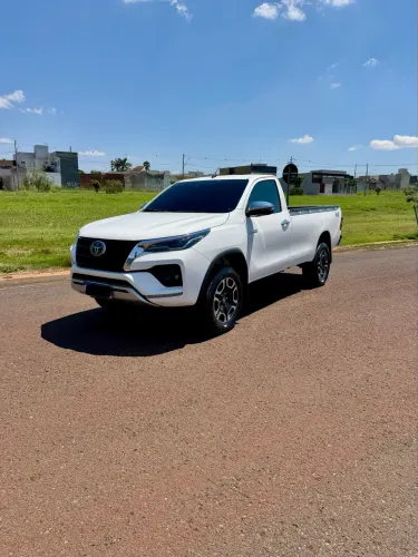 Toyota Hilux CS 4X4 2.8 TDI Diesel Mec. 2019