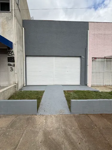 Aluga-se sala comercial no Rio Bonito. Baratinha!