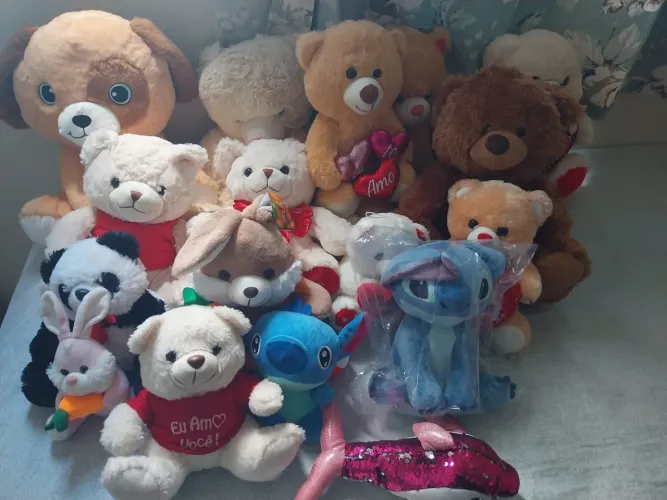 17 Ursinhos de pelúcia