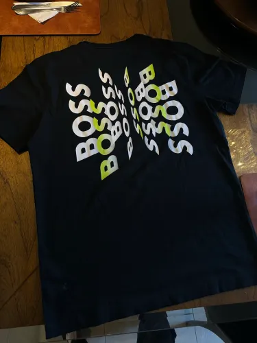 Camiseta Original Boss M