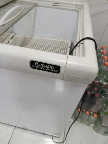 Freezer 340 litros esmaltec