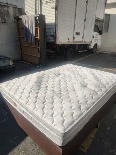 Cama casal Box