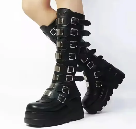 Coturno feminino n 38