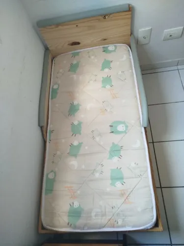 CAMA CRIANÇA - ACOMPANHA COLCHÃO 