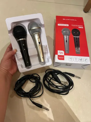 Kit 2 Microfones Profissional com Fio Tomate