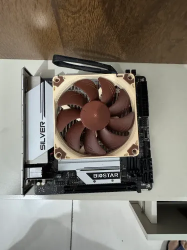 KIT ITX B760 + i5 12400f 