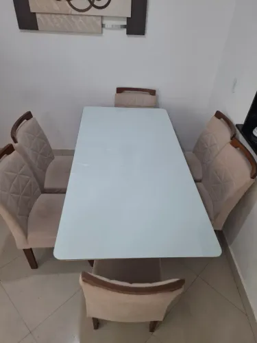 Mesa com tampo de vidro 6 lugares