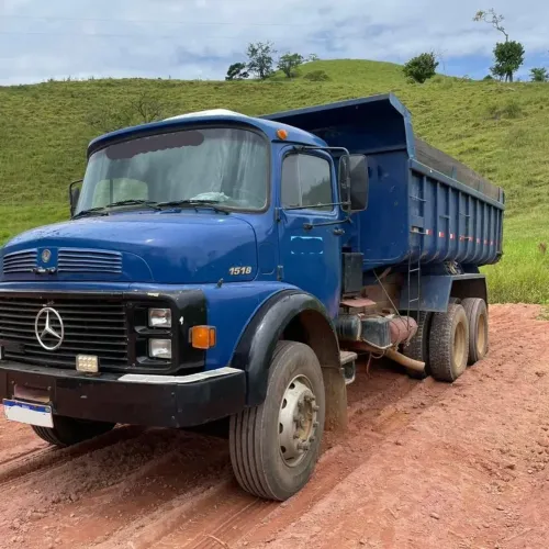 #Caminhão boiadeiro MB l 1518 /87  só pegar e trabalhar 