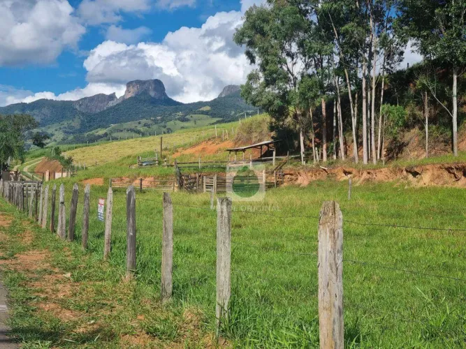 Terreno plano com vista para Pedra do Baú à venda, 1000 m² por R$ 380.000 - Paiol Grande -