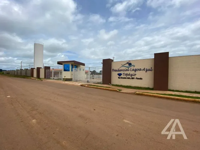 (Vende-se) LAGOA AZUL TOPÁZIO - Casa com 2 dormitórios, 43 m² por R$ 348.800 - Planalto -