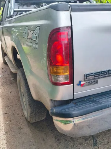 Ford F-250 XLT 3.9 4X4 CD TB Diesel 2011
