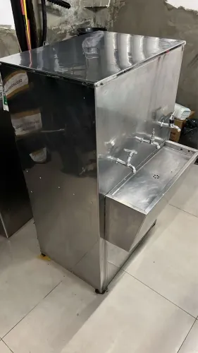 BEBEDOR 100L 