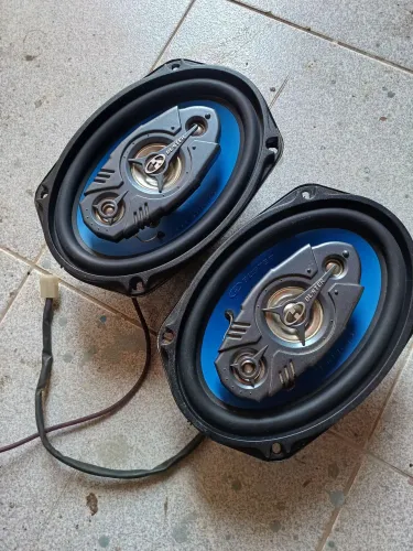 Vendo alto falante Buster 6x9 400 watts triaxial 