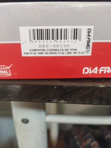 Vendo uma  kit  peças para moto Embalagem de moto movinha