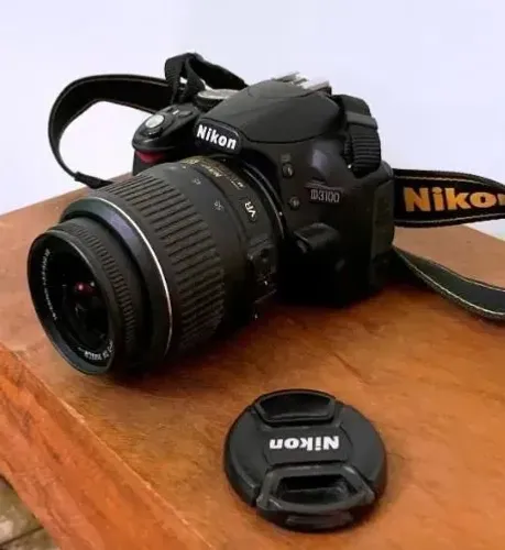 Câmera Nikon D3100 (Kit Completo) $R920,0