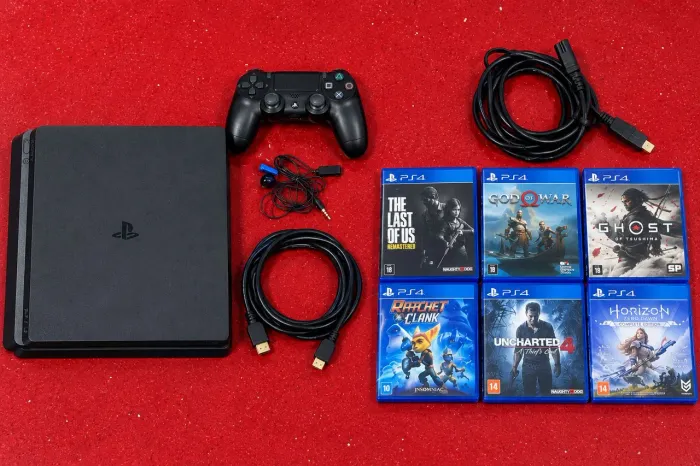 Playstation 4 Pro com 6 jogos - Conservado 