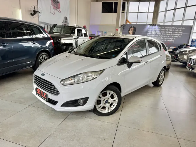 Ford Fiesta SE 1.6 16V Flex 5P 2014