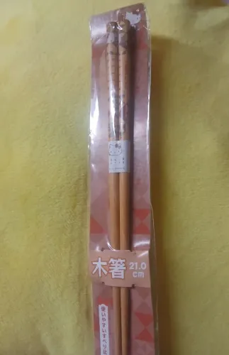 No plástico Hello Kitty Hashis de Bambu - 21 cm
