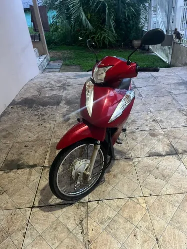 Vendo Honda Biz 110i